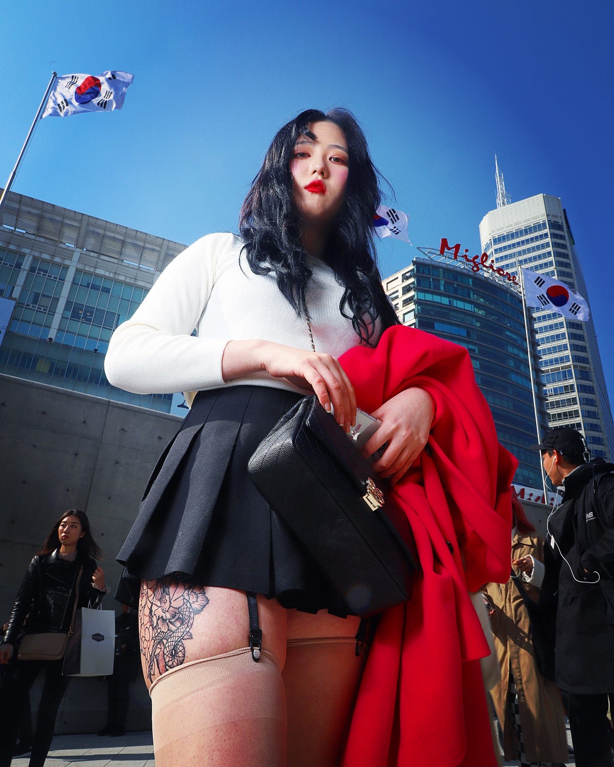 Example of visual style of Korean Street Style