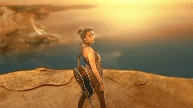 Example of visual style of Miley Cyrus