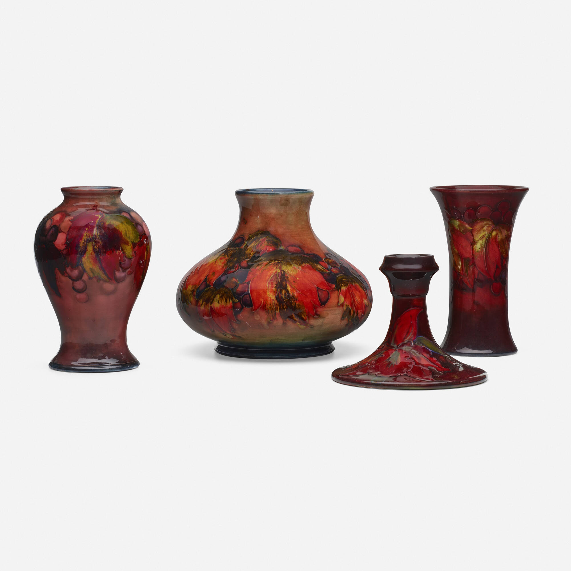 Example of visual style of Moorcroft Pottery