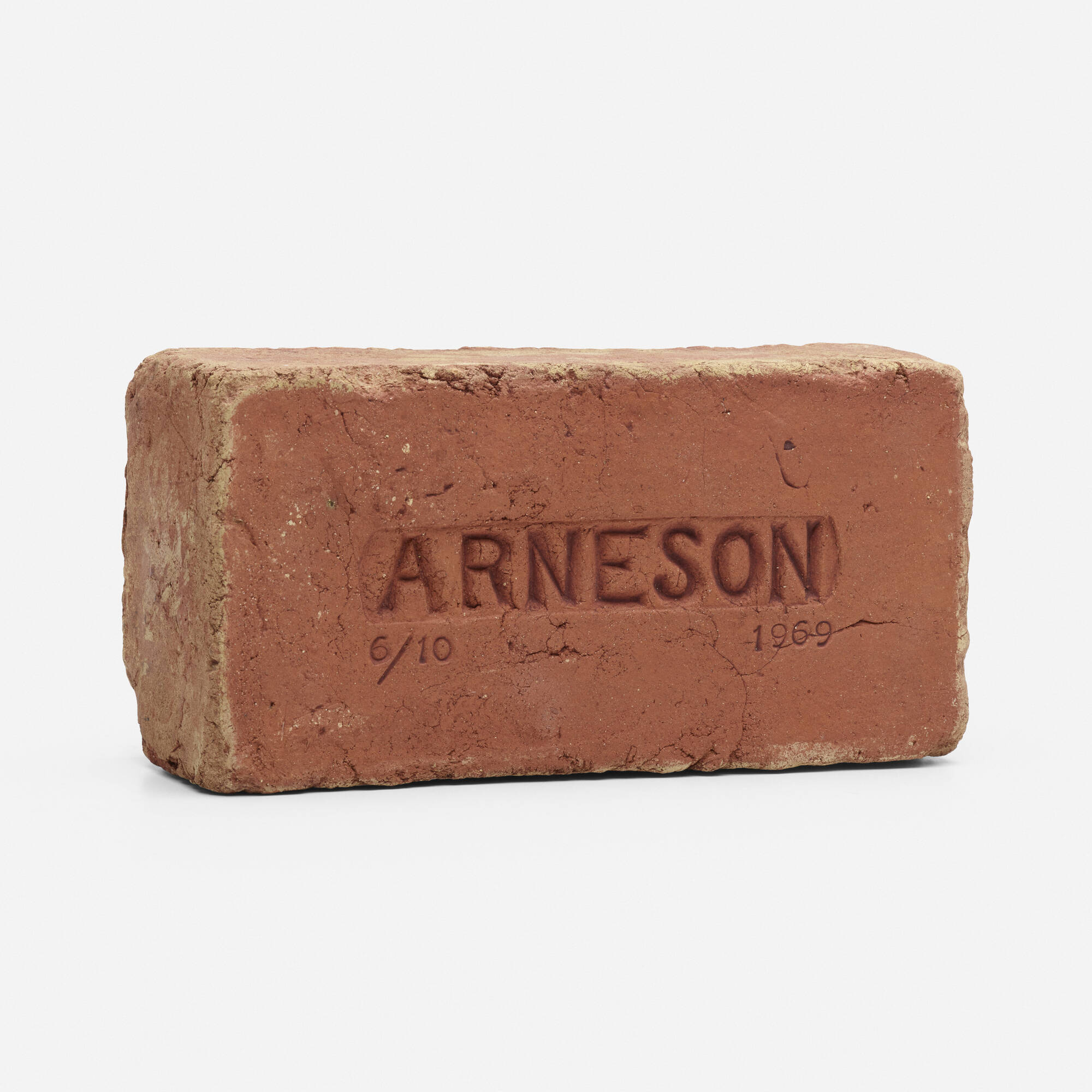 Example of visual style of Robert Arneson